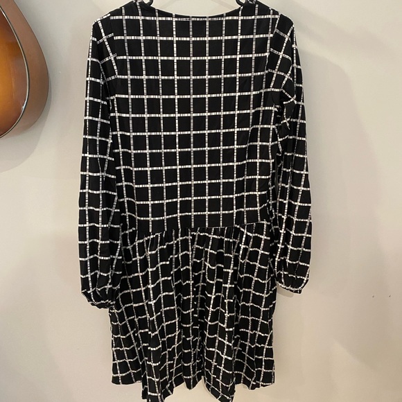 ASOS design maternity dress - Picture 2 of 4